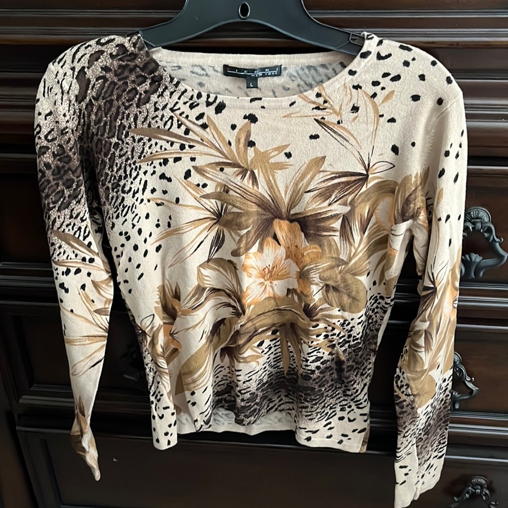 VINTAGE Pierri New York sweater top